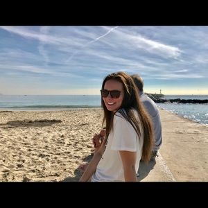 Meet your Posher, Kayla